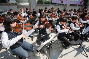  주일 교회 둘러보기