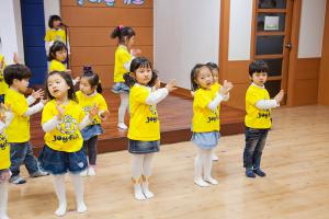  주일예배 유치부