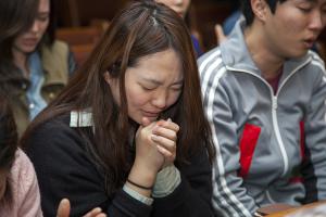  금요찬양집회 'The Call'