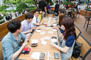  주일 교회 둘러보기