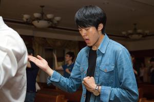  금요찬양집회 'The Call'