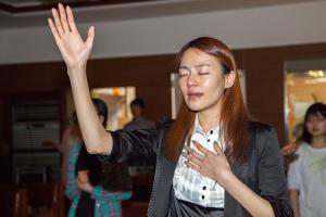  금요찬양집회 'The Call'