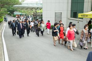  주일 교회 둘러보기