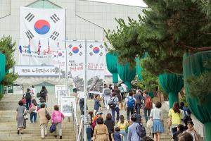  주일 교회 둘러보기