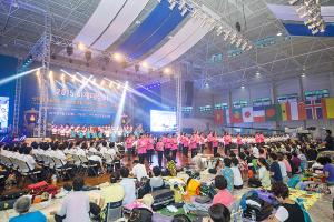  하계대성회 셋째날 저녁(저녁예배, 찬양기도회, 둘러보기) 