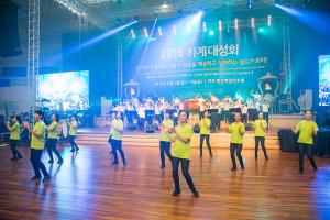  하계대성회 셋째날 저녁(저녁예배, 찬양기도회, 둘러보기) 