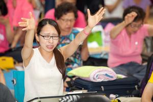  하계대성회 넷째날 저녁(저녁예배, 평강 가족 구속사노래 대회, 둘러보기)
