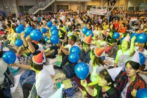  하계대성회 넷째날 저녁(저녁예배, 평강 가족 구속사노래 대회, 둘러보기)