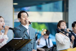  휘선 기념실 개관예배