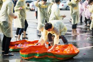  청년연합 가을운동회 '믿음으로 그 물 던져'