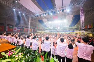  하계대성회 둘째날 (찬양기도회)