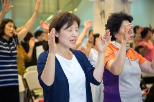  하계대성회 둘째날 (찬양기도회)