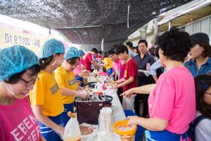  주일 오시카구속사세미나선교기금마련 먹거리 바자회