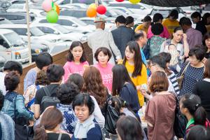  주일 오시카구속사세미나선교기금마련 먹거리 바자회