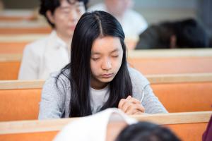  주일예배 중등부