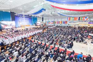  승리의 날 및 출판감사예배