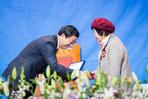  승리의 날 및 출판감사예배