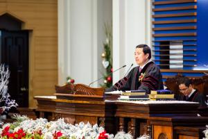  주일 3부 '장로장립, 안수집사임직예배'