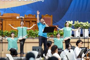  하계대성회 첫째날 개회예배