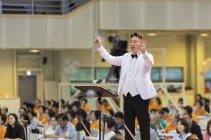  하계대성회 셋째날 평강의 날 감사예배 8권 영어판 출판 감사