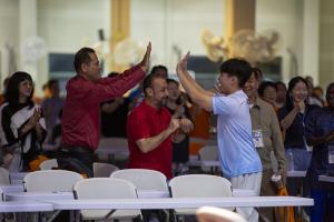  하계대성회 셋째날 찬양기도회