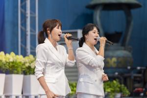  하계대성회 셋째날 평강의 날 감사예배 8권 영어판 출판 감사