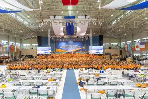  하계대성회 셋째날 평강의 날 감사예배 8권 영어판 출판 감사