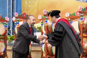  하계대성회 셋째날 해외 아카데미 수료식