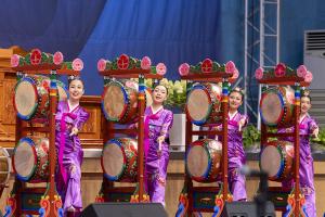  하계대성회 셋째날 해외 아카데미 수료식