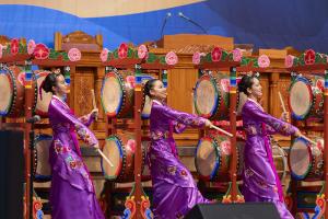  하계대성회 셋째날 해외 아카데미 수료식